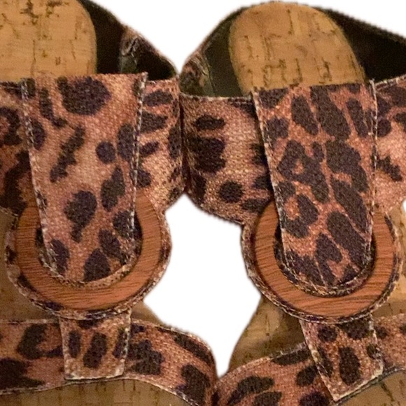 Vintage 7 Eight ladies, leopard print slip on sandals - Picture 7 of 10